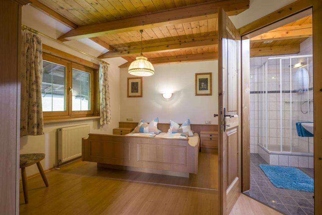 Farm stay Zasserlhof Familie Bamberger Kossen